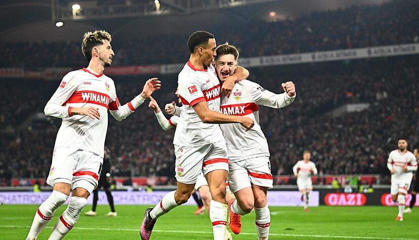 Traf gegen seinen fr&uuml;heren Club: Stuttgarts Mittelfeld-Ass Angelo Stiller (r.)