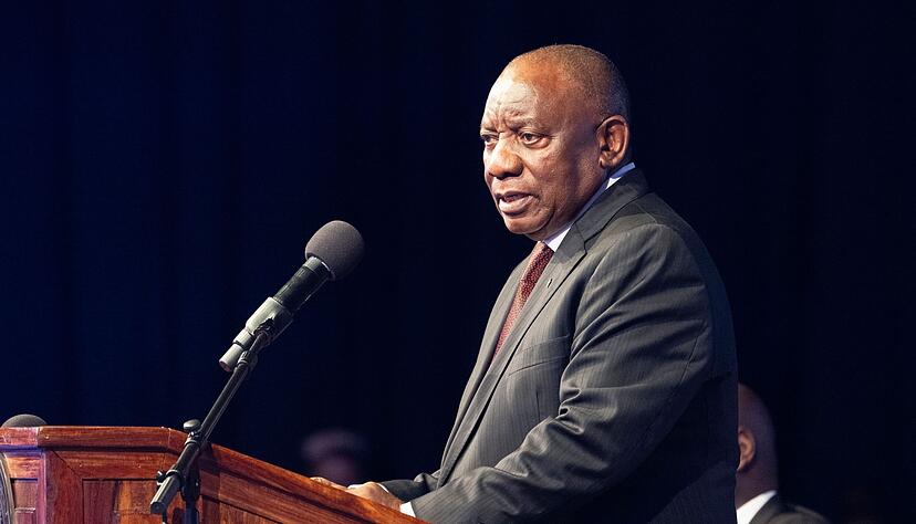 S&uuml;dafrikas Pr&auml;sident Cyril Ramaphosa spricht auf der Er&ouml;ffnungssitzung des G20-Au&szlig;enministertreffens in Johannesburg, S&uuml;dafrika.