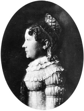 Zusammengestellt von Archiv und Dokumentation der Heilbronner Stimme 

Urk&auml;thchen, bekannteste Darstellung, Elisabeth Kornacher, 1897. Foto: HSt-Archiv.