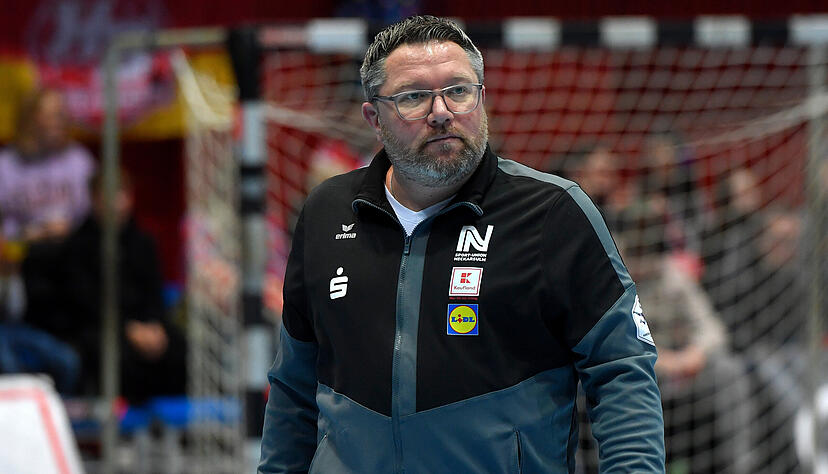 Thomas Zeitz war nach dem sportlichen Rückschlag gegen den VfL Oldenburg frustriert und enttäuscht. Erneut brachte seine Mannschaft einen Vorsprung nicht ins Ziel. Thomas Zeitz war nach dem sportlichen Rückschlag gegen den VfL Oldenburg frustriert und enttäuscht. Erneut brachte seine Mannschaft einen Vorsprung nicht ins Ziel.