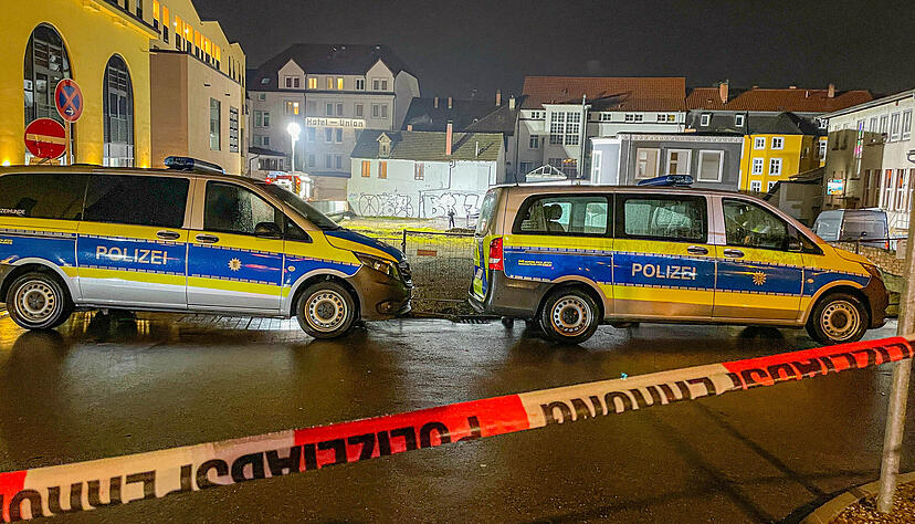 In Offenburg ist eine schwer verletzte Frau gestorben. Nun ermittelt die Polizei. In Offenburg ist eine schwer verletzte Frau gestorben. Nun ermittelt die Polizei.