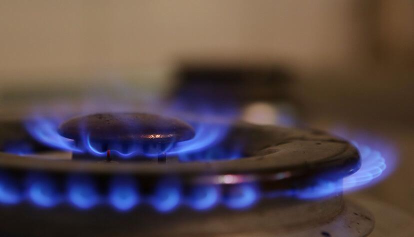 Wie sich die Energiepreisbremse auf die Höhe der Abschläge auswirkt, können Verbraucher mit dem Online-Rechner der Verbraucherzentrale herausfinden. Wie sich die Energiepreisbremse auf die Höhe der Abschläge auswirkt, können Verbraucher mit dem Online-Rechner der Verbraucherzentrale herausfinden.