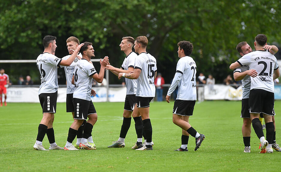 Roman Kasiar (14.) und Yannick Eitelwein (20.) legten früh den Grundstein am letzten Spieltag. Roman Kasiar (14.) und Yannick Eitelwein (20.) legten früh den Grundstein am letzten Spieltag.