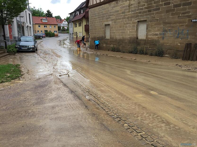 Aufräumarbeiten in Kupferzell | 30.05. Aufräumarbeiten in Kupferzell | 30.05.