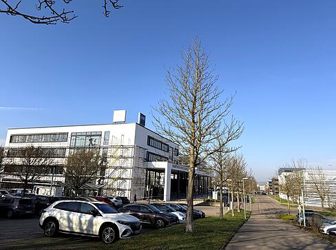 Der Fundort der Leiche liegt hinter einem Geb&auml;ude im Schwabenhof.