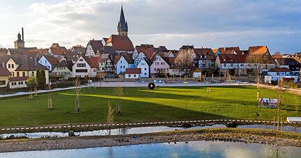 Ein Schatten liegt über der Gartenschau in Eppingen. Alles deutet auf eine Verschiebung hin. Die Meinung unter den Bürgern ist geteilt.
Foto: Matthias Bitsch