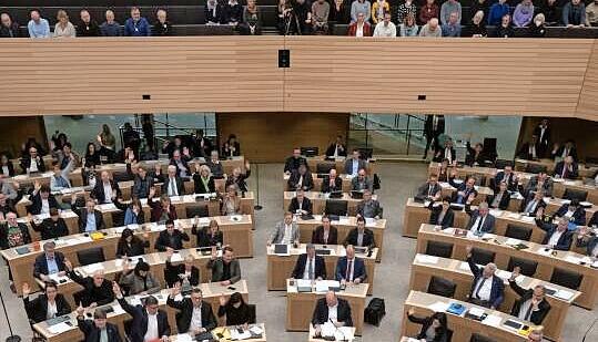 Soll schrumpfen: Der baden-w&uuml;rttembergische Landtag in Stuttgart.
Foto: dpa