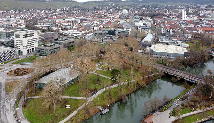 Campuspark mit Rollsport-, Eishalle und Soleo: Die Sporteinrichtungen sollen für die nächste Erweiterung des Bildungscampus Platz machen.