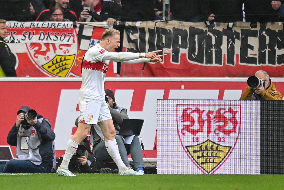 Chris F&uuml;hrich: Vollendet nach dem hohen Pressing zum 2:0 eiskalt. Immer aktiv, schnell nach hinten gearbeitet und vor dem HSV-Tor pr&auml;sent. Note: 2