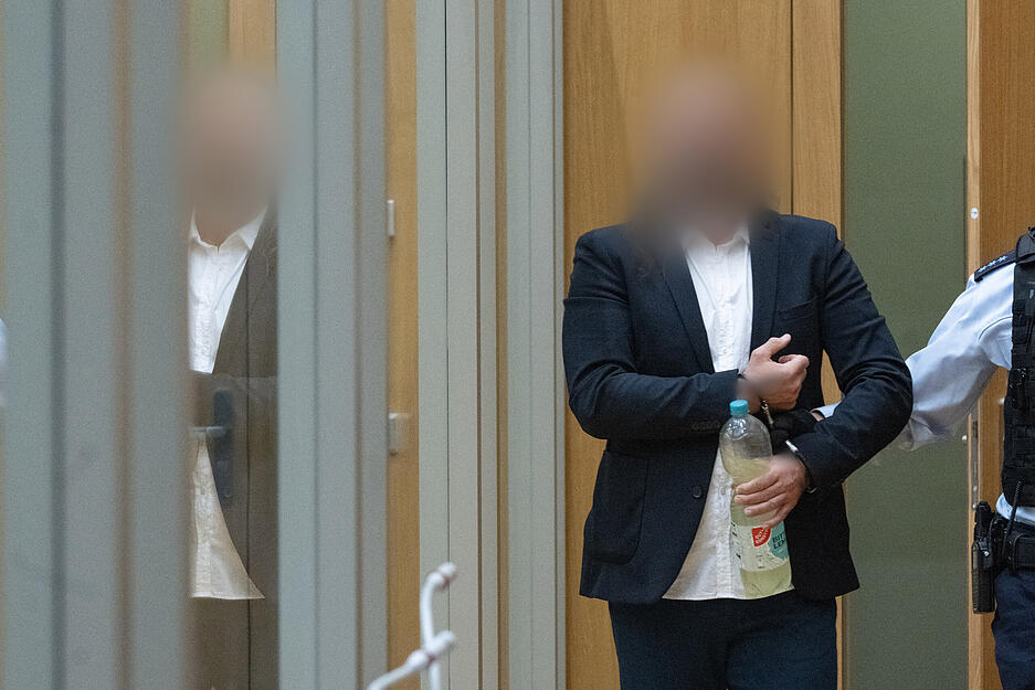 Ein mutmaßlicher "Reichsbürger“ schoss auf ein Spezialeinsatzkommando im badischen Boxberg. Er wurde wegen versuchten Mordes in mehreren Fällen zu 14 Jahren und sechs Monaten Jahren Haft verurteilt.