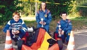 Die Besten des AMC K&uuml;nzelsau: Jonas Holtermann, Anna und Eric Schaser (von links). Das Trio ist f&uuml;r den Bundesendlauf in W&uuml;rzburg qualifiziert.Foto: privat