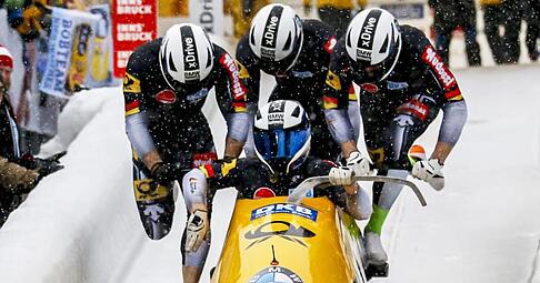 Francesco Friedrich ist mit seinem Team auf dem Weg zum WM-Titel im Viererbob. Foto: Jan Hetfleisch Francesco Friedrich ist mit seinem Team auf dem Weg zum WM-Titel im Viererbob. Foto: Jan Hetfleisch