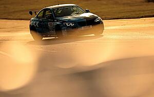 Zwei Kollisionen verhinderten, dass der BMW mit der Startnummer 650 um den Brackenheimer Yannick Fübrich ins Ziel beziehungsweise an den Start kam.