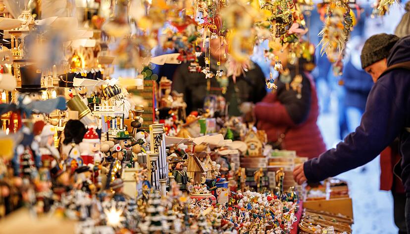 Der Markt geh&ouml;rt zu den &auml;ltesten Weihnachtsm&auml;rkten Deutschlands.