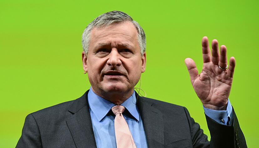 FDP-Fraktionschef Hans-Ulrich R&uuml;lke nennt Voraussetzungen zum Verbleib in der Ampel. (Archivbild)