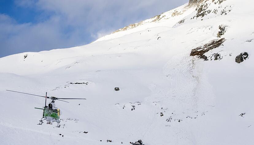In &Ouml;sterreich ist ein Zw&ouml;lfj&auml;hriger bei einem Lawinenungl&uuml;ck gestorben. (Symbolbild)