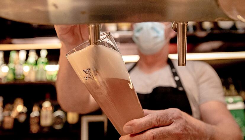 Gastronomie fordert &Uuml;berbr&uuml;ckungshilfen auch bei Schlie&szlig;ung aus wirtschaftlichen Gr&uuml;nden. Foto: dpa