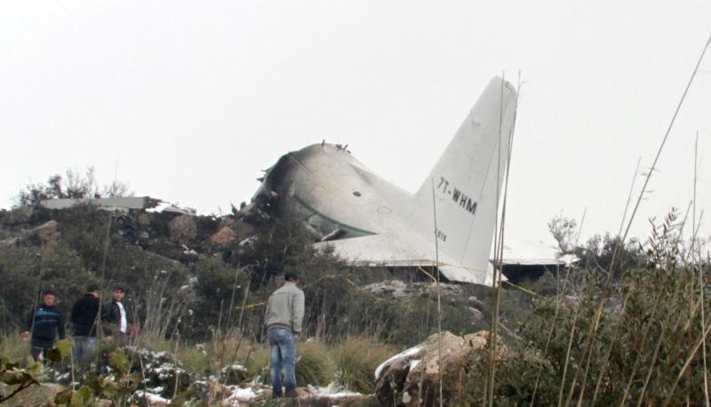 Absturzstelle der Hercules: 77 Menschen starben bei dem Unglück. Foto: Str