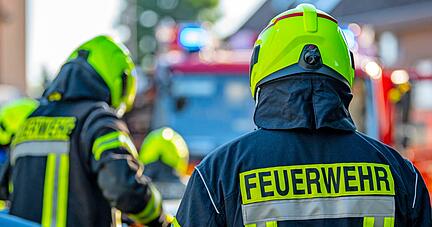 Trotz der Omikron-Welle war die Einsatzbereitschaft der Feuerwehren im Hohenlohekreis bislang immer gewährleistet.
Foto: dpa Trotz der Omikron-Welle war die Einsatzbereitschaft der Feuerwehren im Hohenlohekreis bislang immer gewährleistet.
Foto: dpa