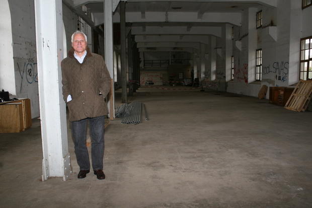 Und Hartmut Witte, Besitzer der alten Mälzerei, pflegt bereits Kontakt zu neuen Interessenten. Und Hartmut Witte, Besitzer der alten Mälzerei, pflegt bereits Kontakt zu neuen Interessenten.