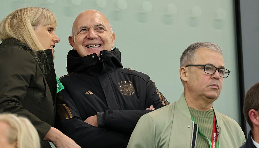 Befürwortet Reformen im Nachwuchsfußball: Andreas Rettig (r). Befürwortet Reformen im Nachwuchsfußball: Andreas Rettig (r).
