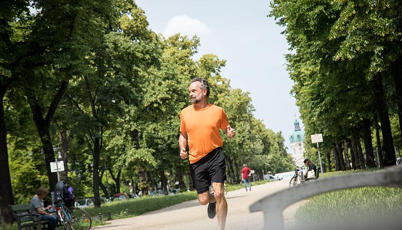 Sportliche Aktivit&auml;ten bei hohen Temperaturen sollten reduziert und zeitlich angepasst werden.
