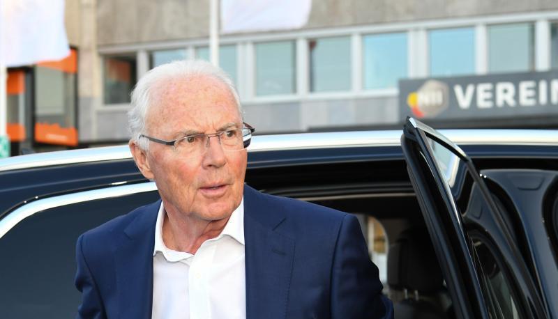 Franz Beckenbauer glaubt an das Double f&uuml;r Bayern-Coach Kovac.
