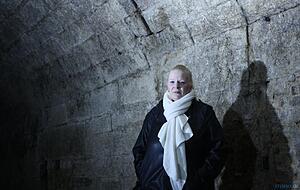 Elke Scholz hat sich an "Noch Fragen?" gewandt, um mehr über das Heilbronner Tunnelsystem des Zweiten Weltkriegs zu erfahren. Elke Scholz hat sich an "Noch Fragen?" gewandt, um mehr über das Heilbronner Tunnelsystem des Zweiten Weltkriegs zu erfahren.