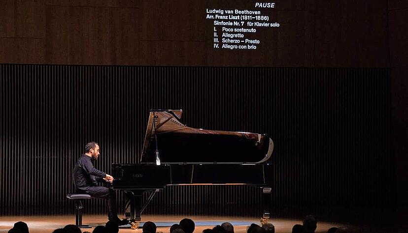 Wieder mal zu Gast in Weikersheim: Pianist Igor Levit.