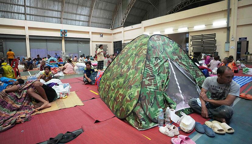 Mehr als 130.000 Menschen wurden in Thailand in Sicherheit gebracht. Mehr als 130.000 Menschen wurden in Thailand in Sicherheit gebracht.