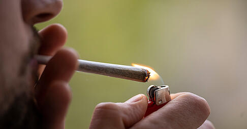 Die Justiz ist durch die Cannabis-Altverfahren stark belastet.
