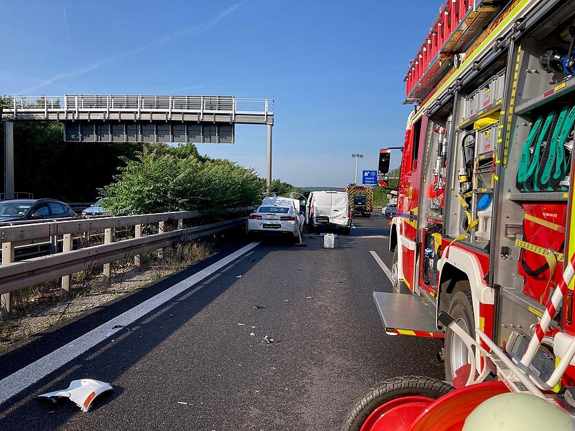 Unfall auf der A81 bei Untergruppenbach