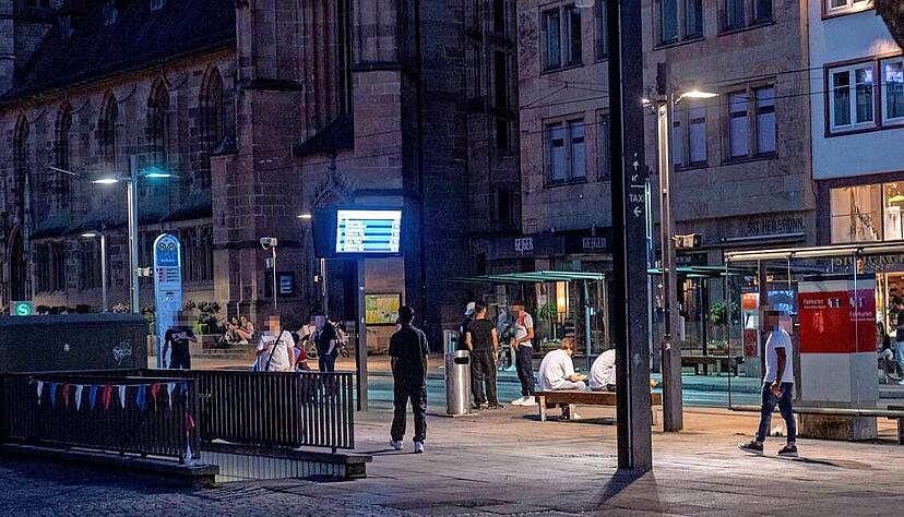 Wenn es nach der Rathaus-CDU geht, soll das WLAN an Orten wie der Marktplatz zeitweise abgeschaltet werden, um unerwünschte Treffen zu vermeiden. Foto: Archiv Wenn es nach der Rathaus-CDU geht, soll das WLAN an Orten wie der Marktplatz zeitweise abgeschaltet werden, um unerwünschte Treffen zu vermeiden. Foto: Archiv
