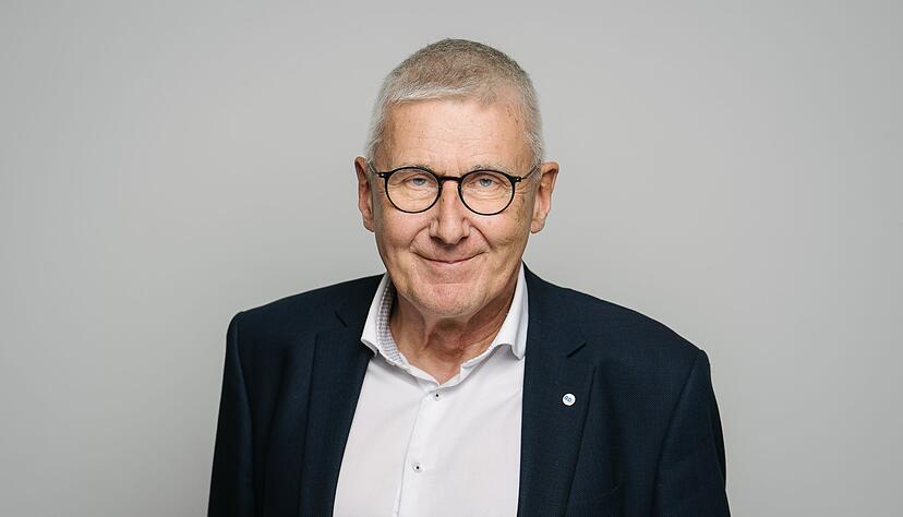 Dr. Ivo&nbsp;Grebe&nbsp;ist Facharzt f&uuml;r Innere Medizin in Aachen und Vorstandsmitglied im Berufsverband Deutscher Internistinnen und Internisten.