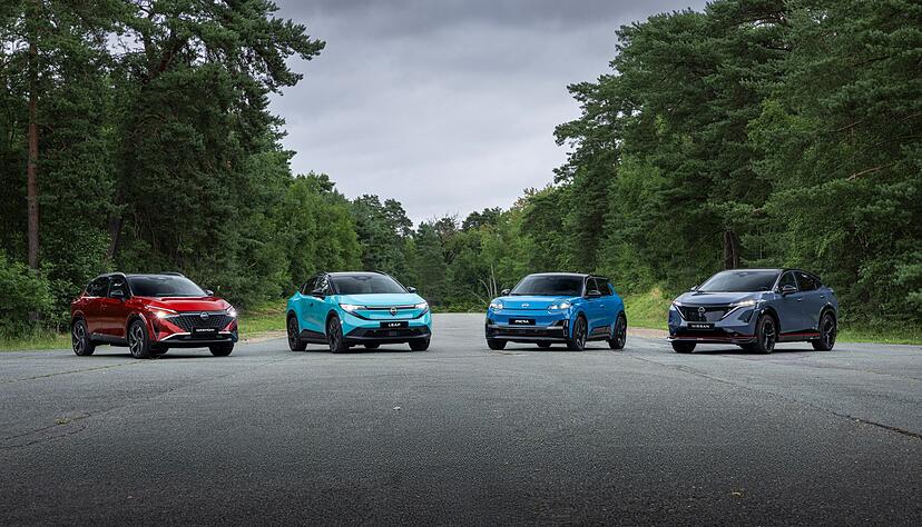 Qashqai (l-r), Leap, Micra und Nismo: Nissan hat eine Reihe neuer E-Modelle angek&uuml;ndigt.