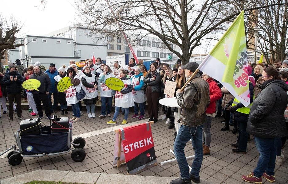 Warnstreik bei den SLK-Kliniken