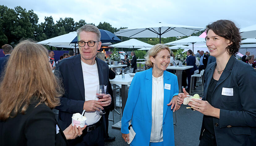 Hunderte Gäste bei Sommernacht der Wirtschaft in Heilbronn