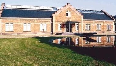 Im denkmalgeschützten alten Pumpwerk hat Inhaber Ludwig Brüggemann sein Büro. Das Familienunternehmen wächst derzeit rasant.Foto: Andreas Gugau