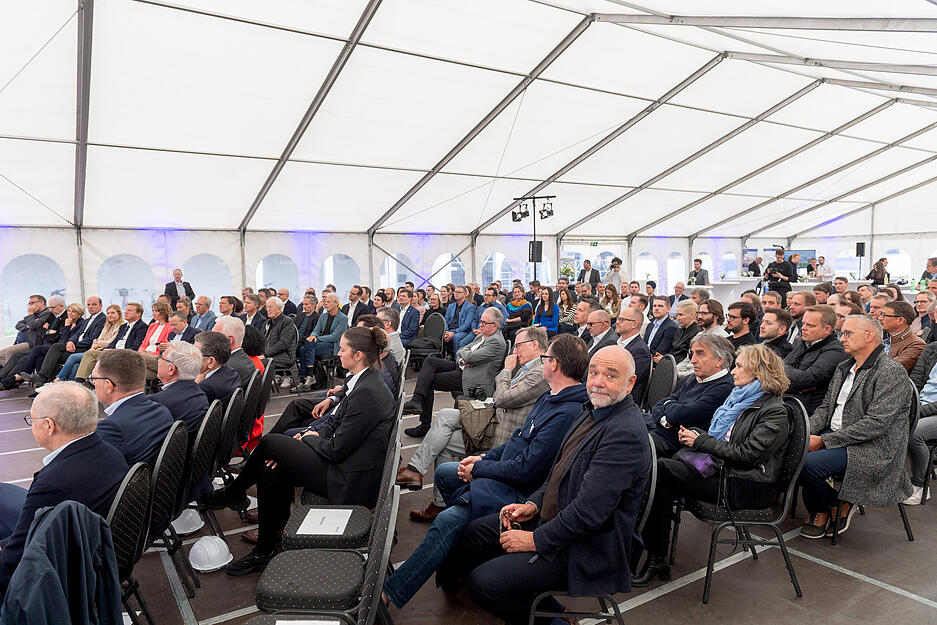 Offizieller Spatenstich für den Bildungscampus West in Heilbronn.