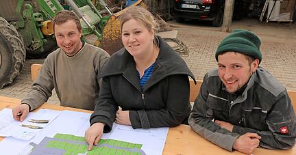 Voller Vorfreude: (von links) Ehepaar Peter und Freya Schimmel sowie Stefan Schimmel.
Foto: Armin Rößler Voller Vorfreude: (von links) Ehepaar Peter und Freya Schimmel sowie Stefan Schimmel.
Foto: Armin Rößler