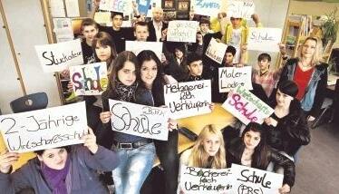Acht der 18 Neuntklässler an der Stettenfelsschule haben einen Ausbildungsplatz gefunden. Acht Jugendliche gehen auf eine weiterführende Schule. Zwei Schüler sind noch unversorgt.Foto: Guido Sawatzki