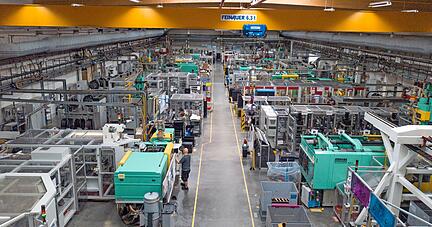 Ein Blick in die Produktion bei Söhner in Schwaigern. Das Unternehmen ist Spezialist für Kunststoff-Metall-Verbindungen und Baugruppen.
Foto: Soehnergroup Ein Blick in die Produktion bei Söhner in Schwaigern. Das Unternehmen ist Spezialist für Kunststoff-Metall-Verbindungen und Baugruppen.
Foto: Soehnergroup
