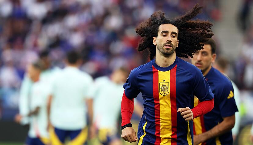 Marc Cucurella ist in Stuttgart ausgepfiffen worden.