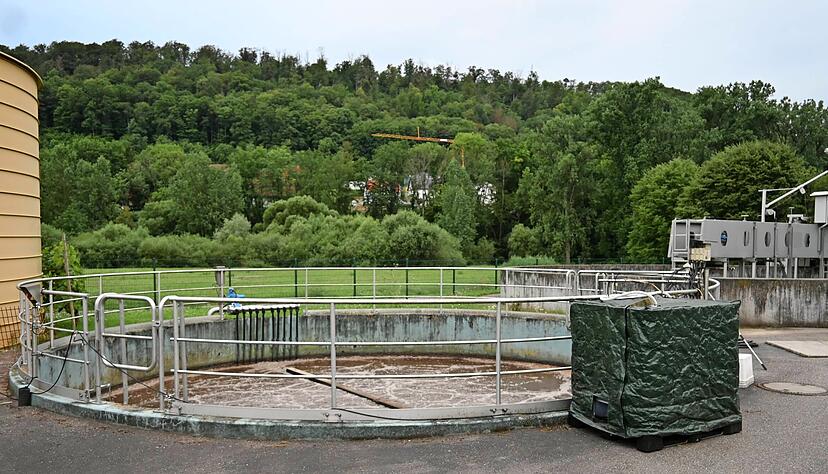 Die alte Kläranlage in Forchtenberg wird zur gemeinsamen Kläranlage des Abwasserzweckverbands Mittleres Kochertal erweitert. Die alte Kläranlage in Forchtenberg wird zur gemeinsamen Kläranlage des Abwasserzweckverbands Mittleres Kochertal erweitert.