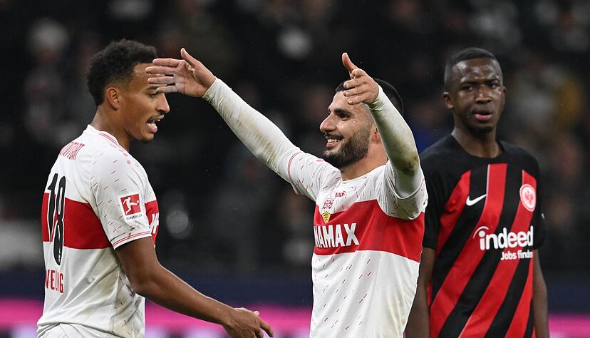 Deniz Undav (M) sicherte dem VfB Stuttgart drei Punkte bei Eintracht Frankfurt.