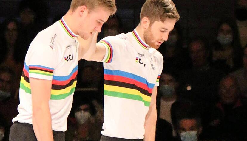 Beim Finale in Albstadt vor einer Woche haben Max Hanselmann (vorn) und Serafin Schefold den Gesamtweltcup gewonnen, nun steht die WM an.
Foto: privat Beim Finale in Albstadt vor einer Woche haben Max Hanselmann (vorn) und Serafin Schefold den Gesamtweltcup gewonnen, nun steht die WM an.
Foto: privat