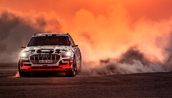 Bei Testfahrten in der Wüste war die Welt noch in Ordnung. Foto: Audi Bei Testfahrten in der Wüste war die Welt noch in Ordnung. Foto: Audi