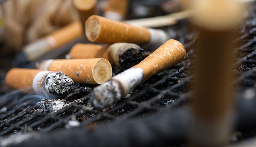 Schadstoffe im Zigarettenrauch: Wer mit dem Rauchen aufh&ouml;rt, tut seiner Lunge etwas Gutes.