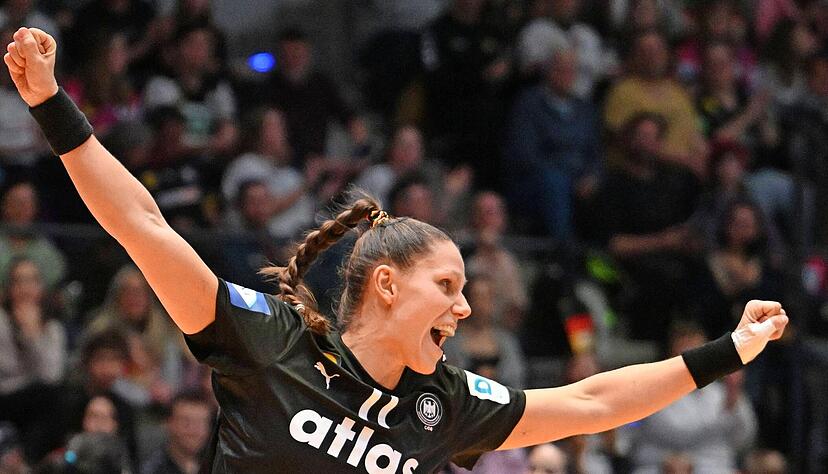 Nach den erledigten Hausaufgaben auf dem Feld zieht es Xenia Smits auf den Ludwigsburger Weihnachtsmarkt. Nach den erledigten Hausaufgaben auf dem Feld zieht es Xenia Smits auf den Ludwigsburger Weihnachtsmarkt.