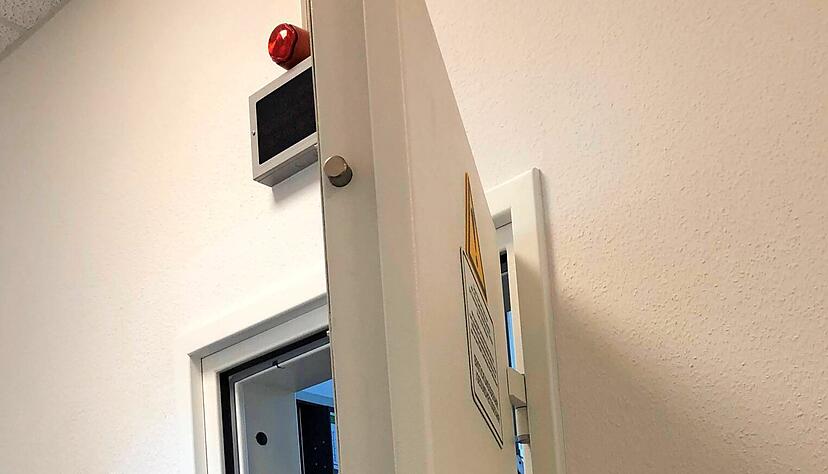 Hinter dieser schweren Tresortür liegt das Testamentregister des Nachlassgerichts.
Foto: Amtsgericht Hinter dieser schweren Tresortür liegt das Testamentregister des Nachlassgerichts.
Foto: Amtsgericht